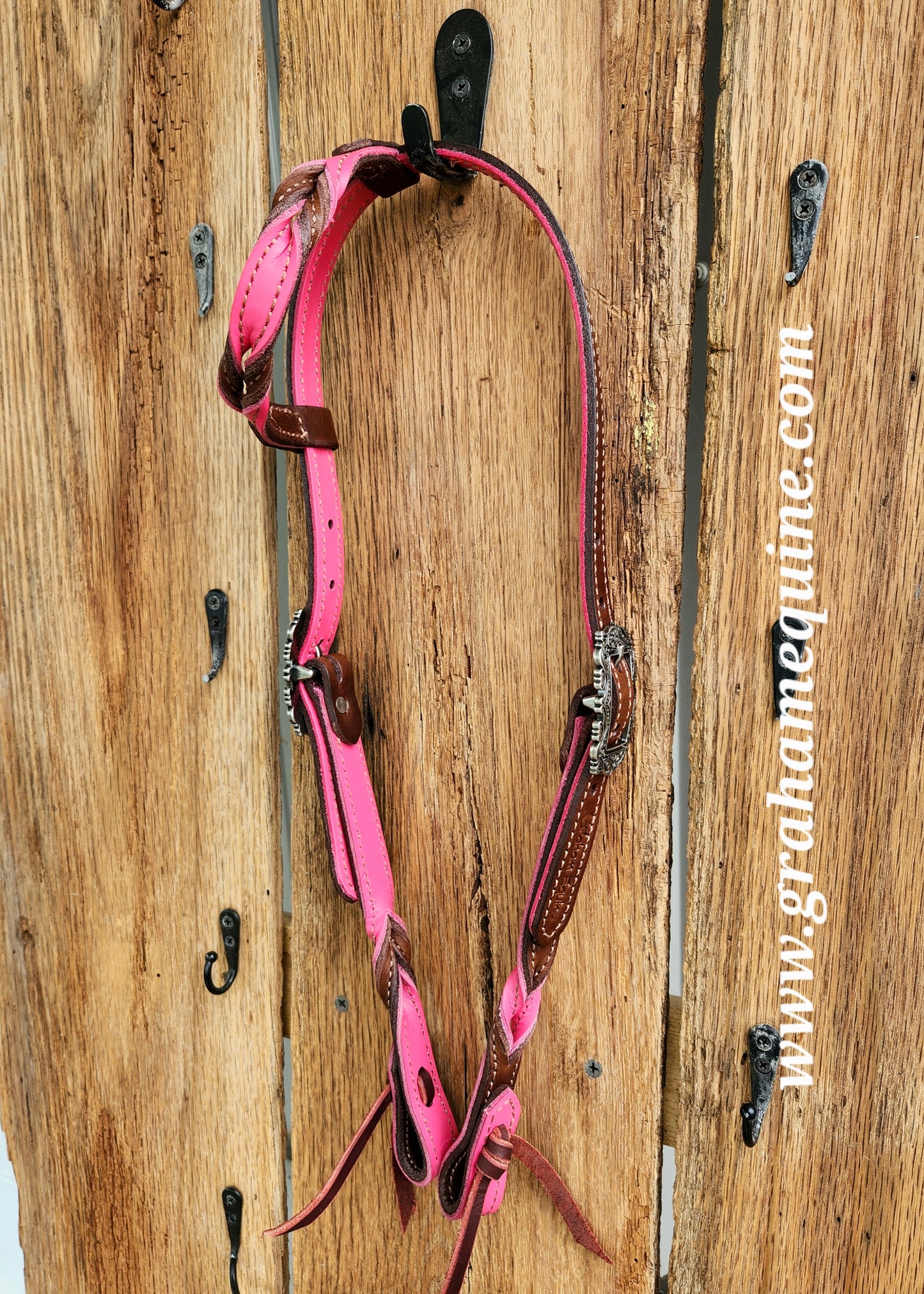 Twisted One Ear - PINK