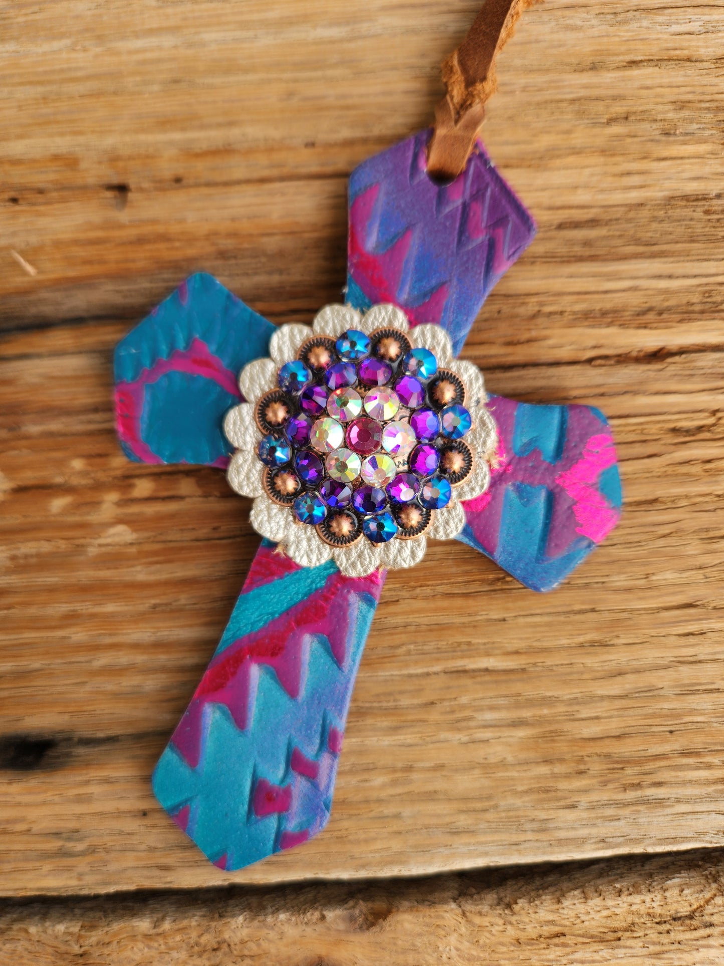 Purple Rio Cross, Bling