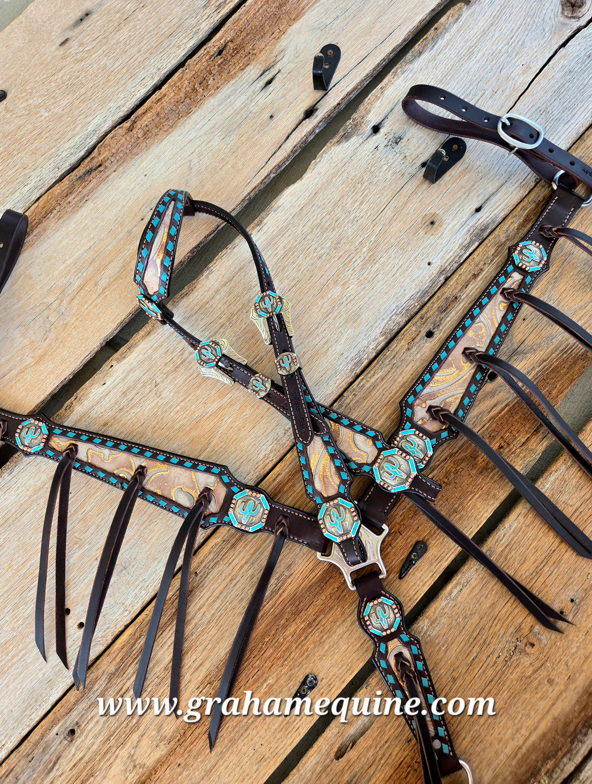 Cactus Tack Set
