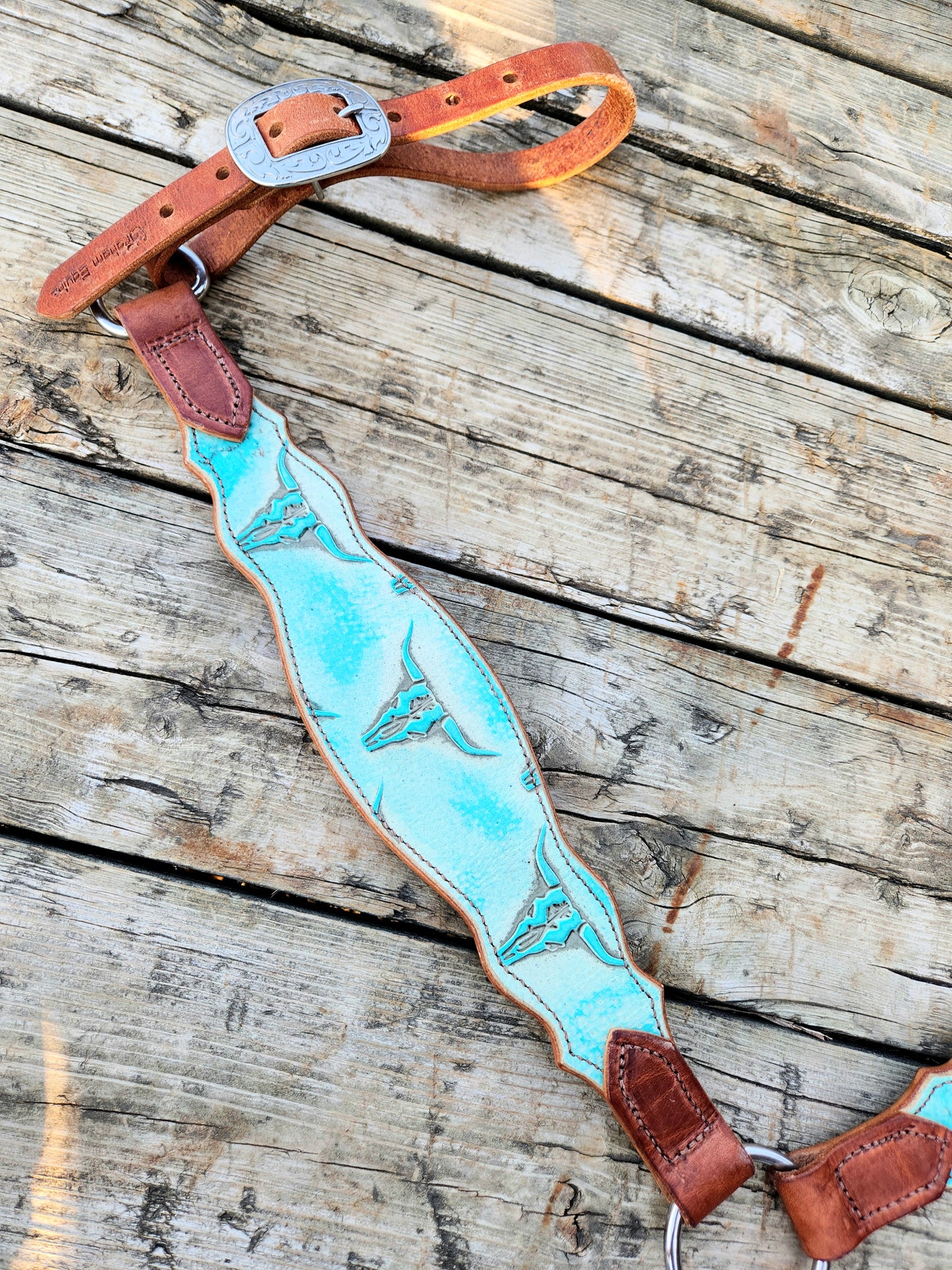 Turquoise Skull Breastcollar