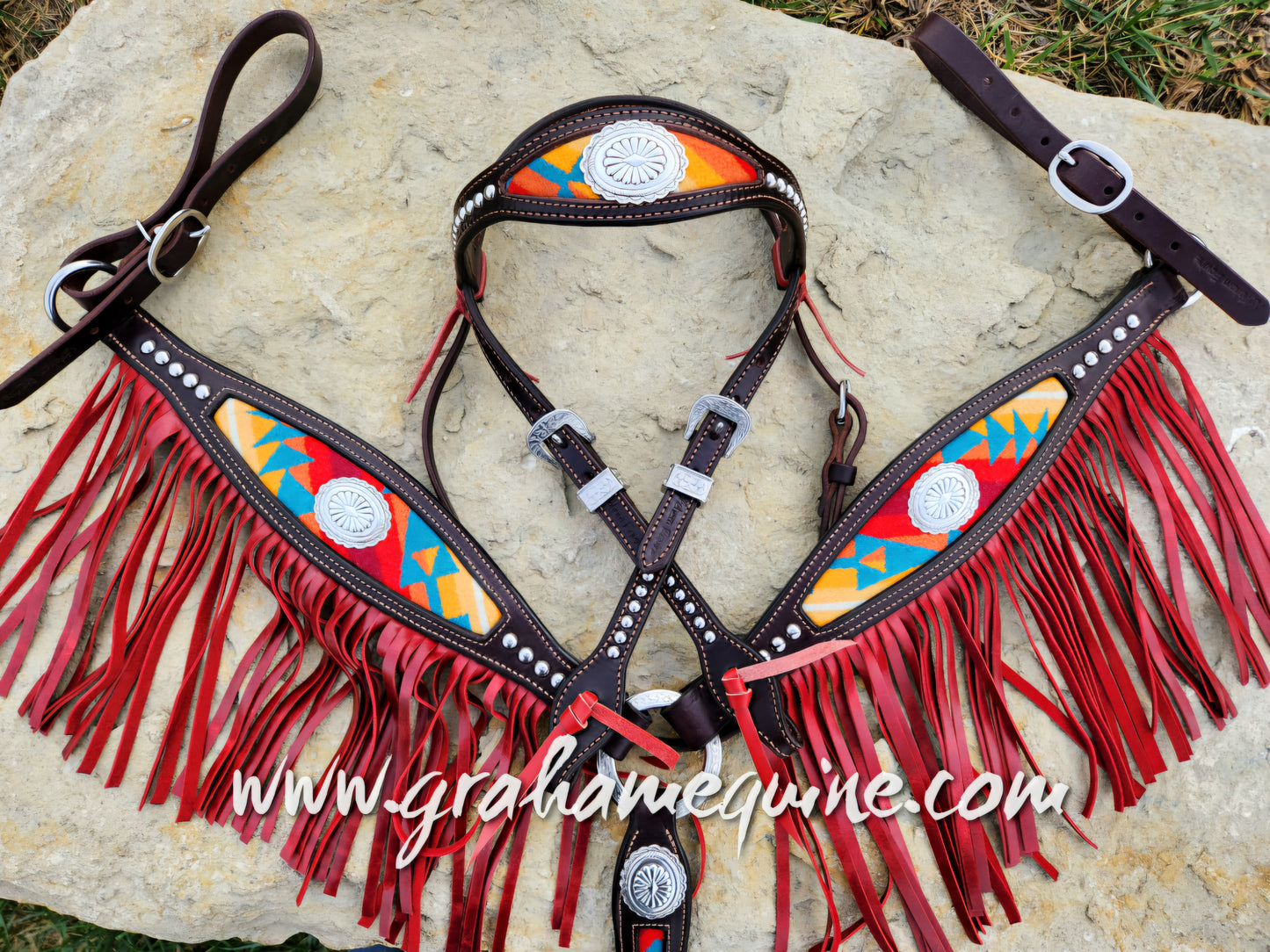 Red Pendelton Tack Set