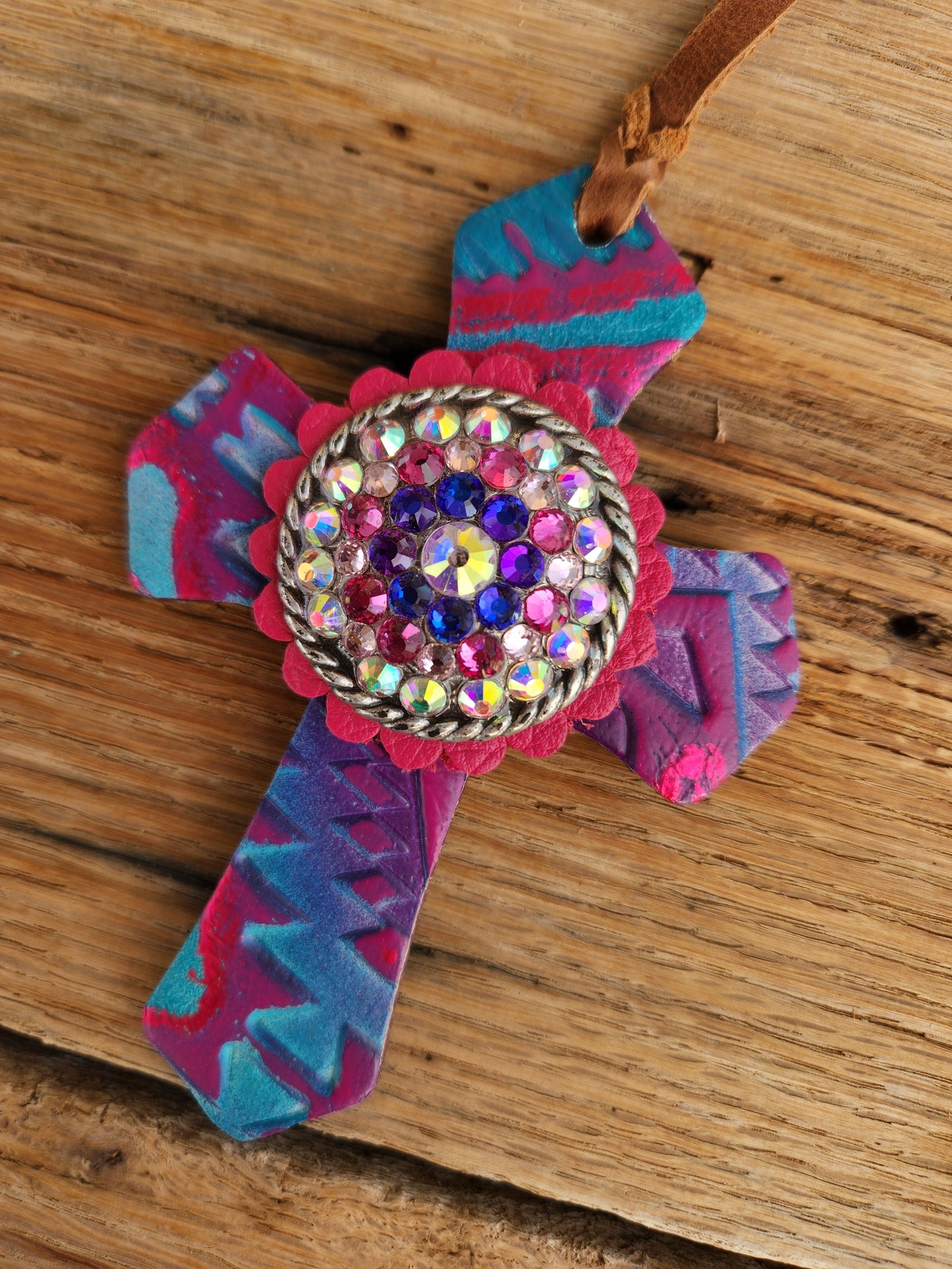 Purple Rio Cross, Bling