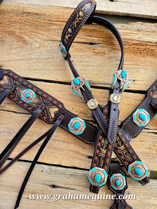 Chocolate & Turquoise Tack Set