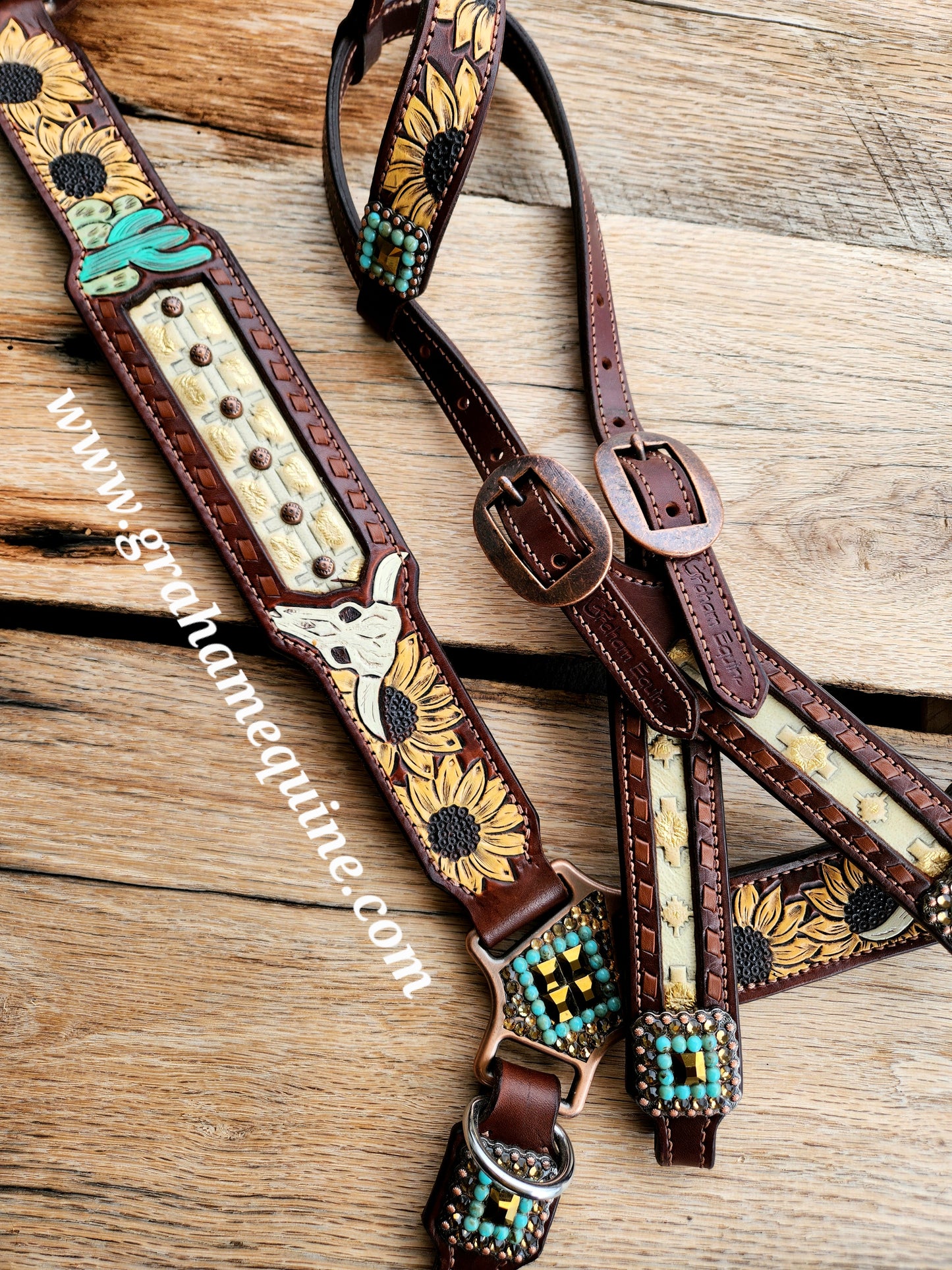 Skull n Sunflowers tack Set