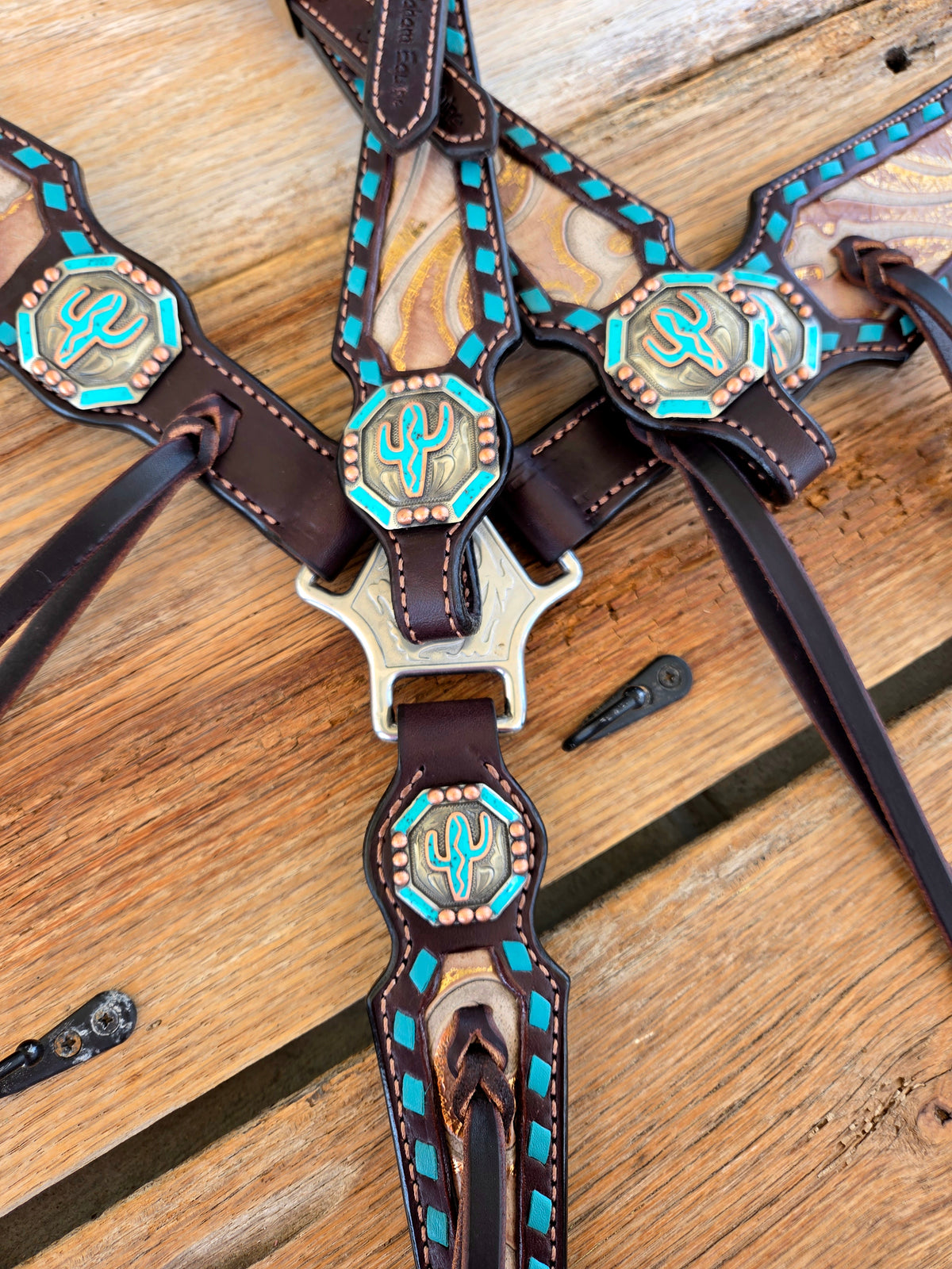 Cactus Tack Set