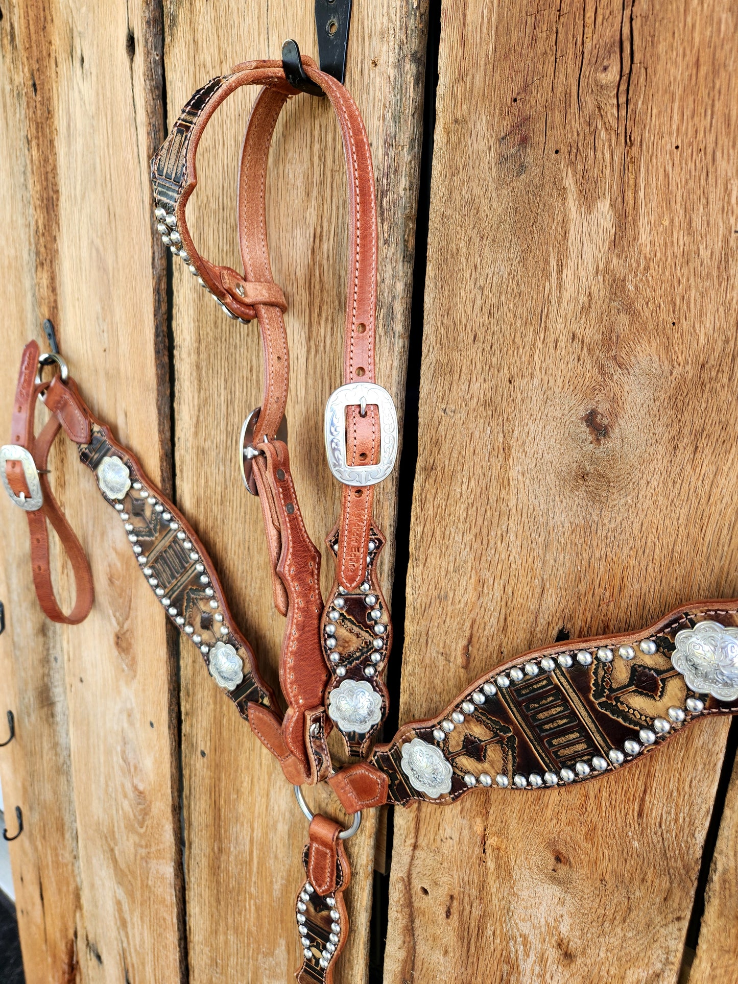 Cowgirl Basics Tack Set- Brown Aztec