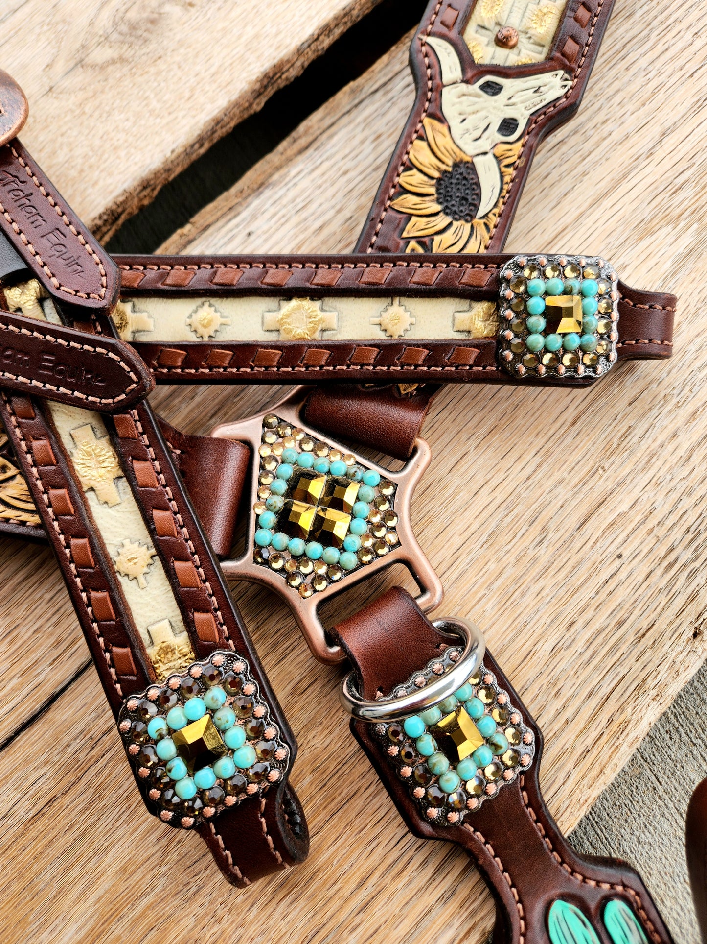 Skull n Sunflowers tack Set